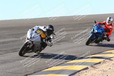 media/Jan-14-2024-SoCal Trackdays (Sun) [[2e55ec21a6]]/Bowl (11am)/